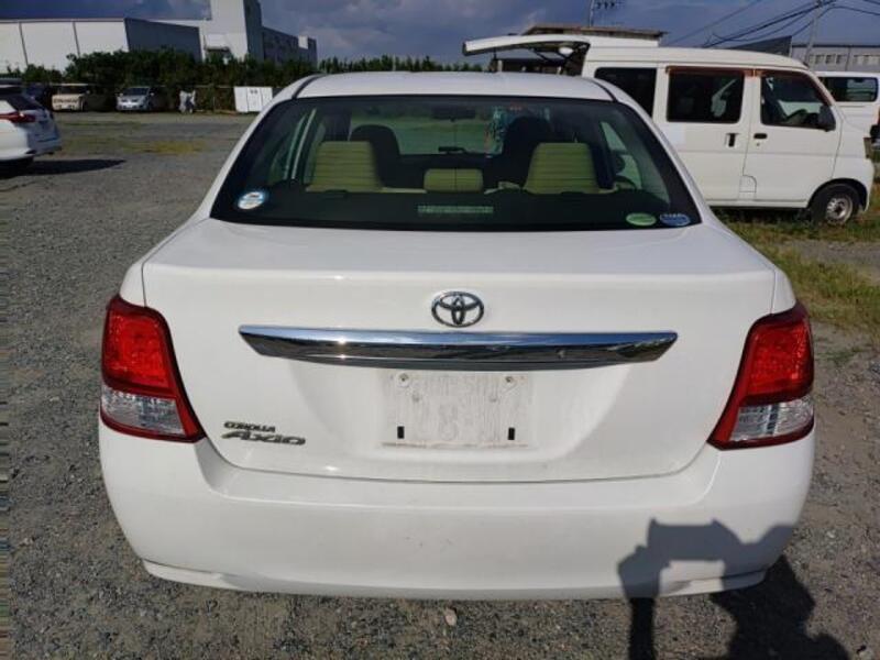 COROLLA AXIO