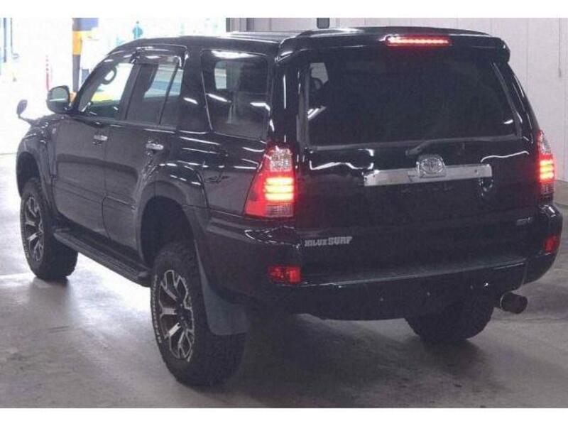 HILUX SURF