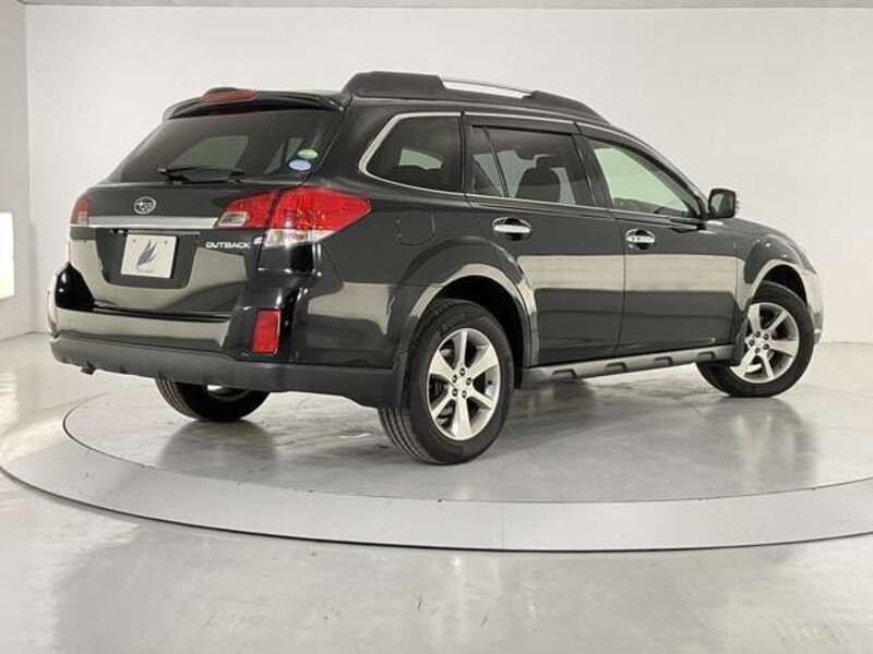 LEGACY OUTBACK