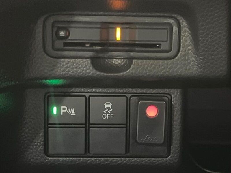 N BOX