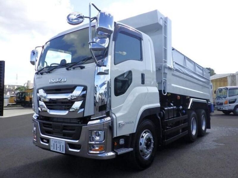 ISUZU GIGA