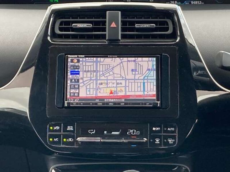 PRIUS PHV