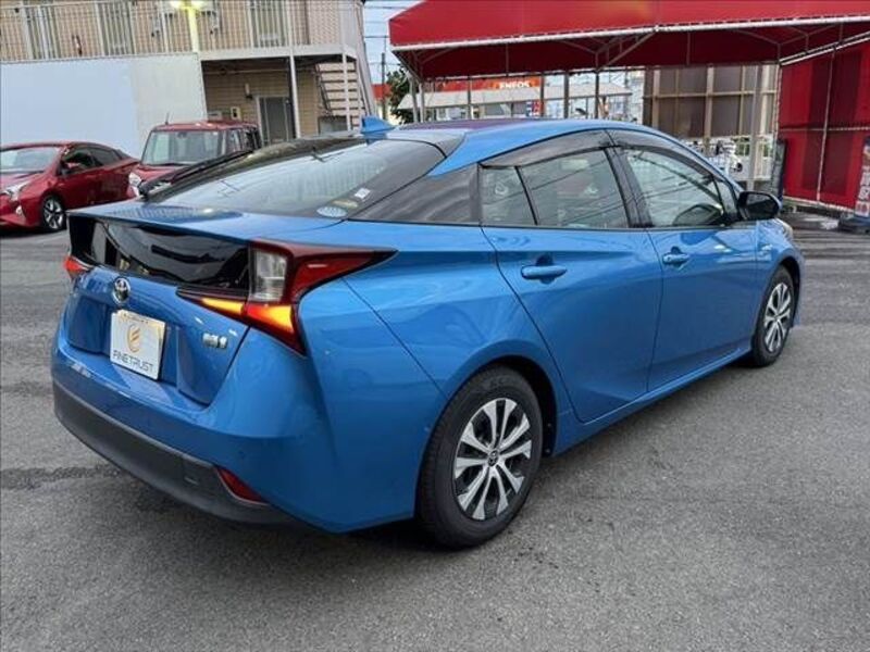 PRIUS