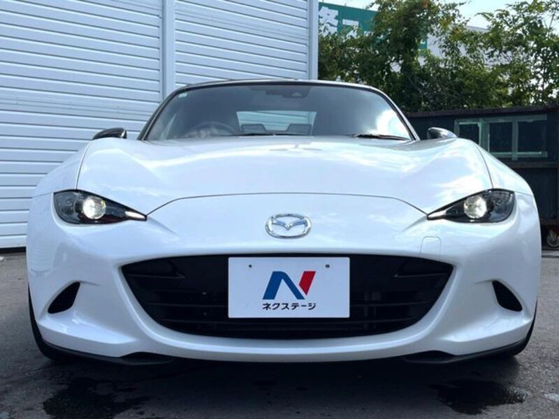 ROADSTER