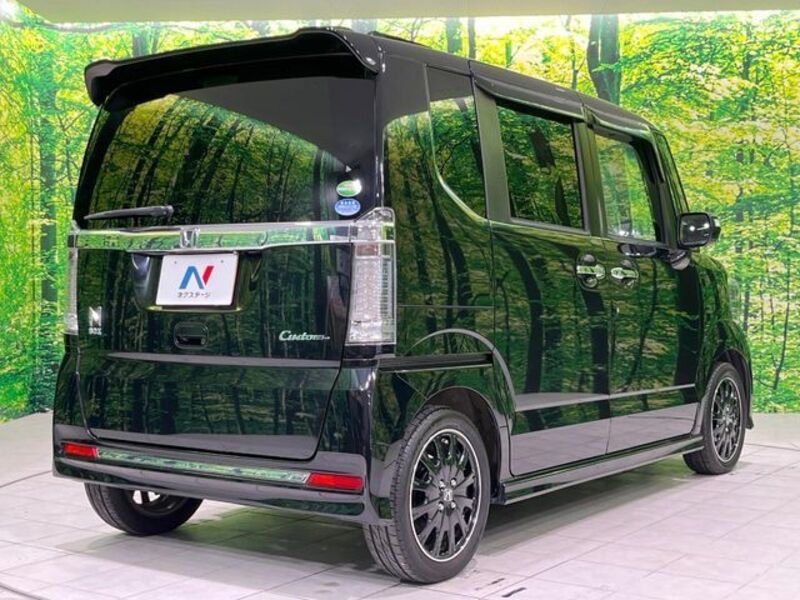 N BOX CUSTOM