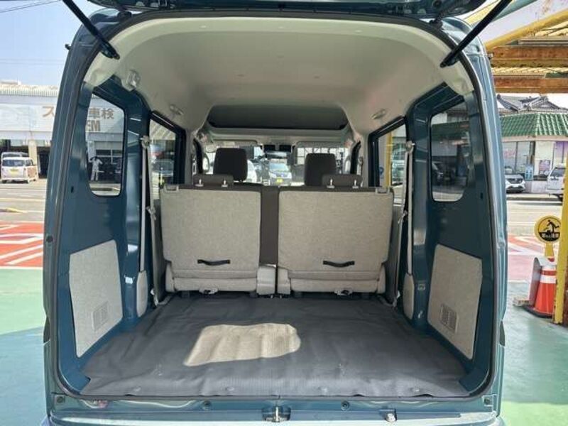 CLIPPER VAN