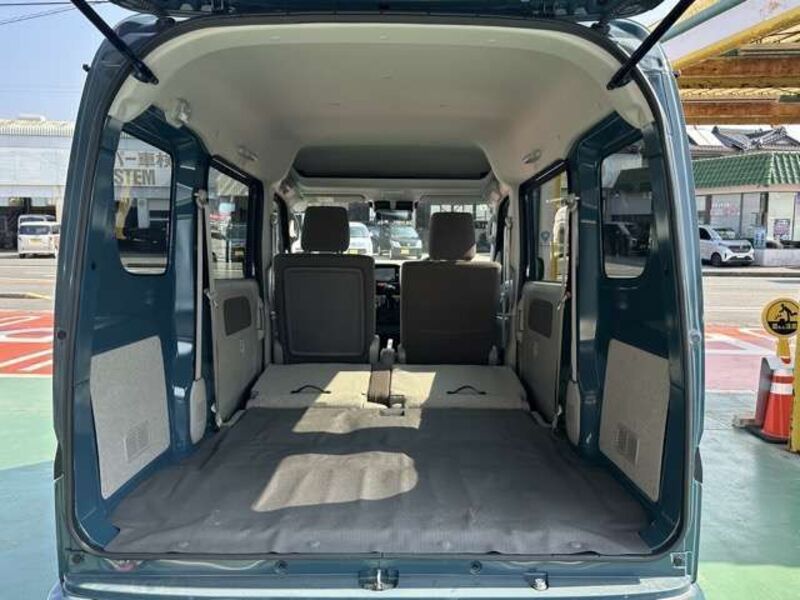 CLIPPER VAN