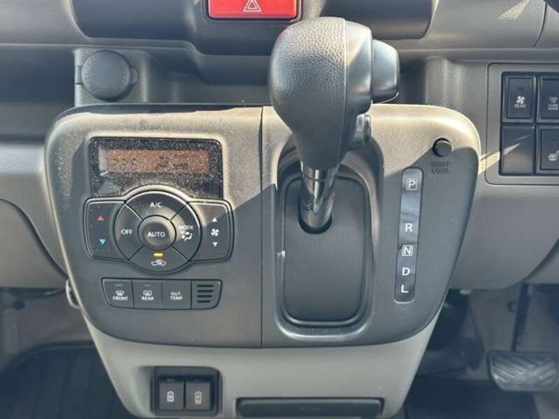 CLIPPER VAN