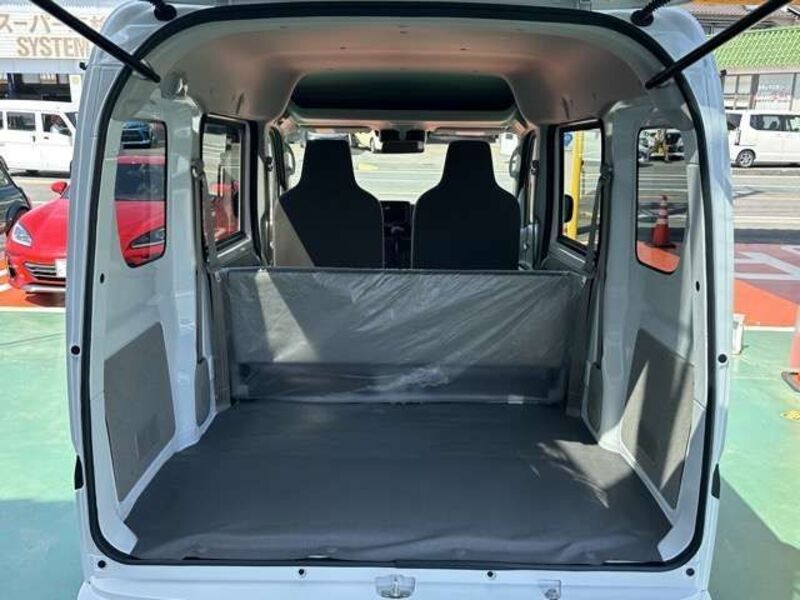 CLIPPER VAN