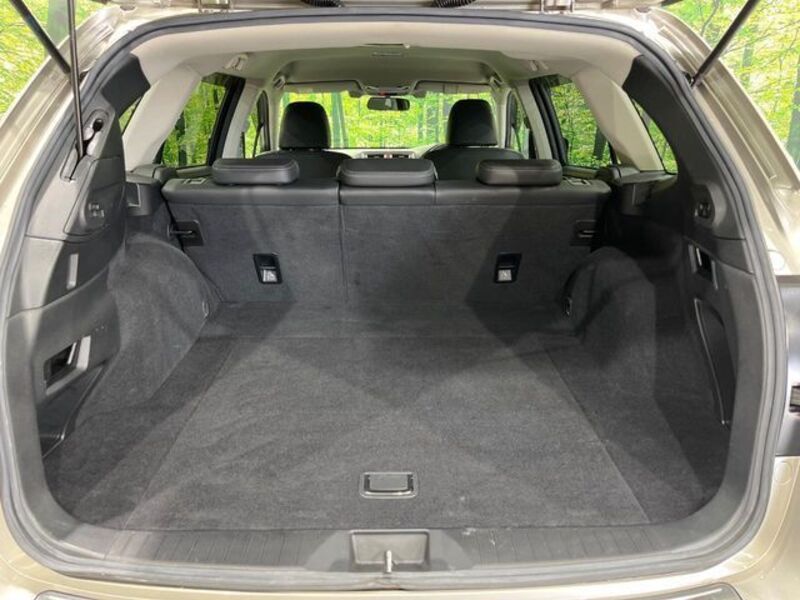 LEGACY OUTBACK