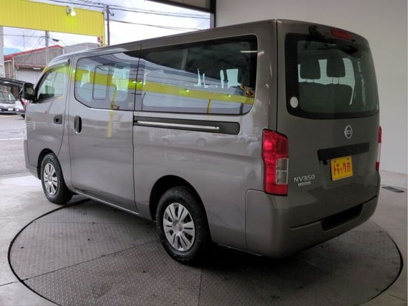 NV350 CARAVAN WAGON