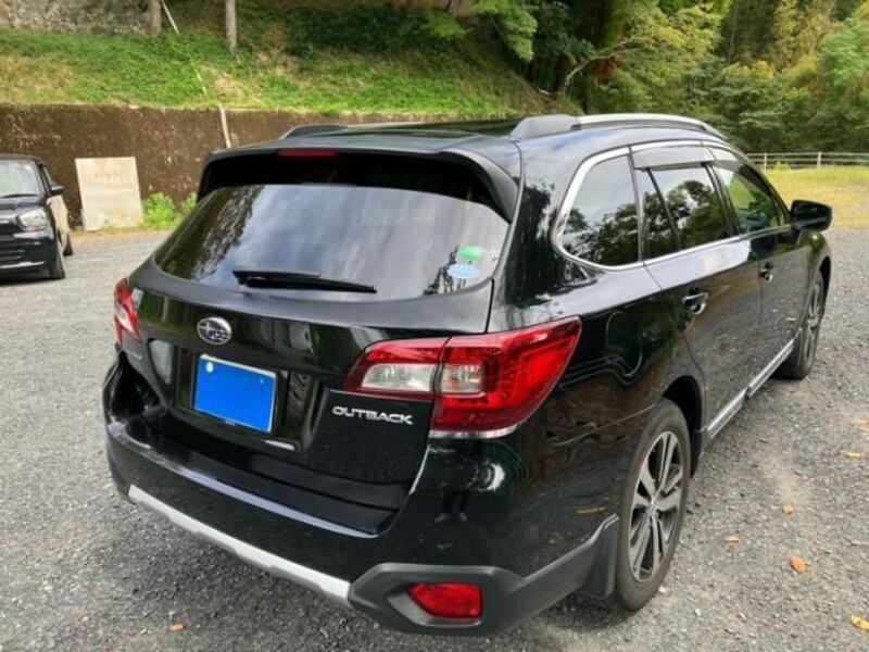 LEGACY OUTBACK