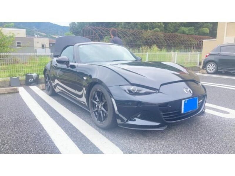 MAZDA ROADSTER