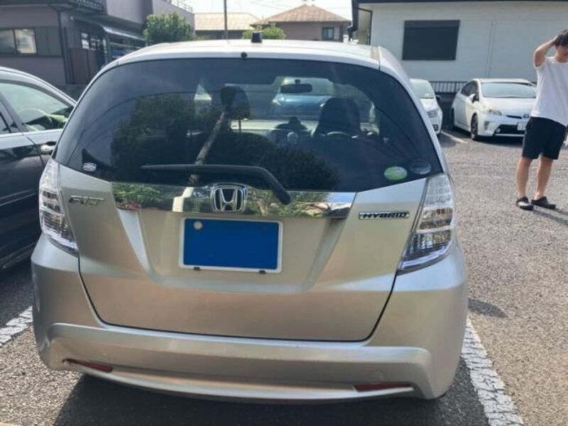 FIT HYBRID