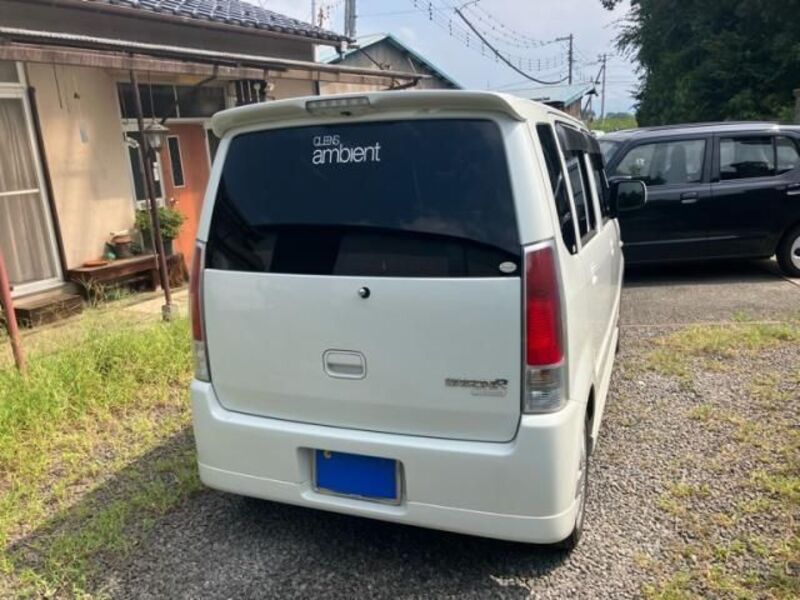 WAGON R
