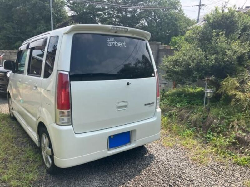 WAGON R