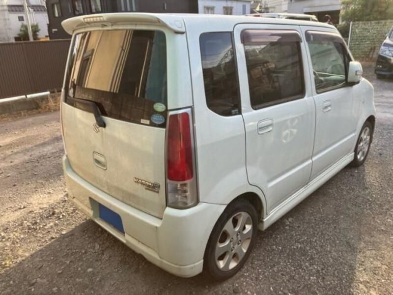 WAGON R