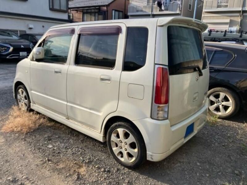 WAGON R