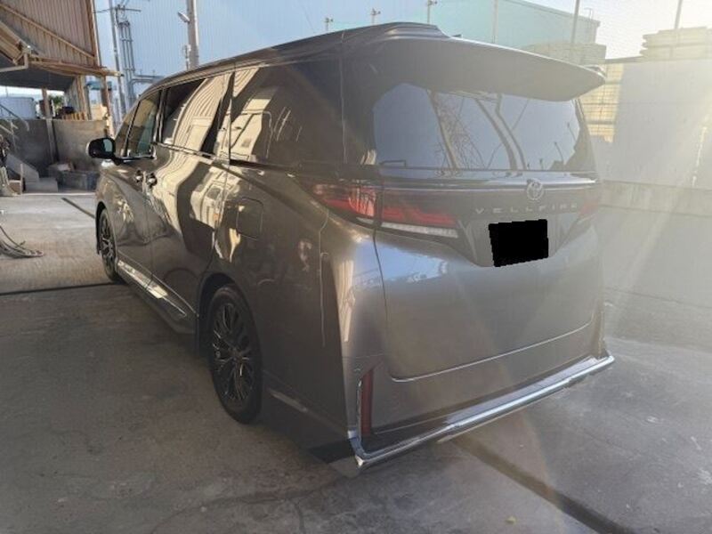VELLFIRE