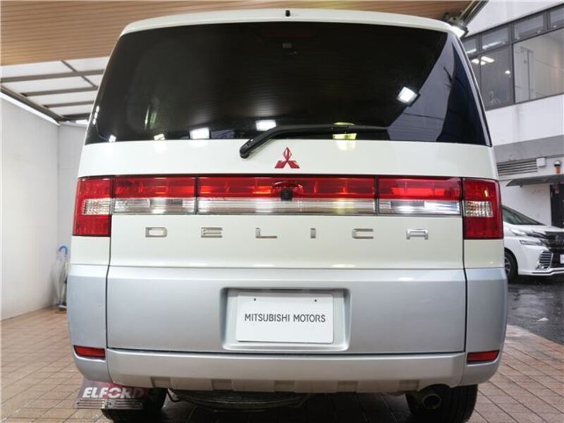 DELICA D5