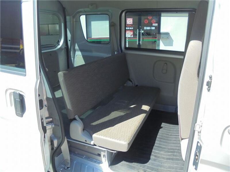 MINICAB VAN