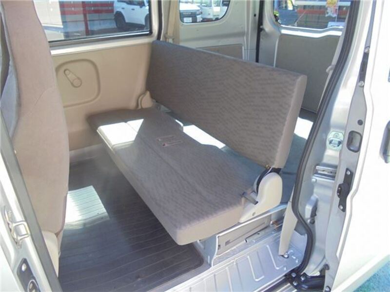 MINICAB VAN