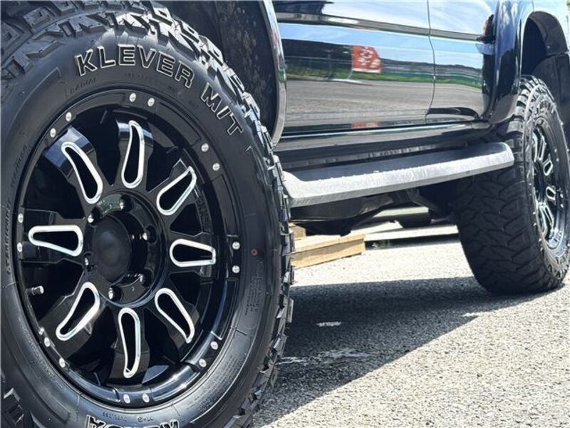 HILUX SURF
