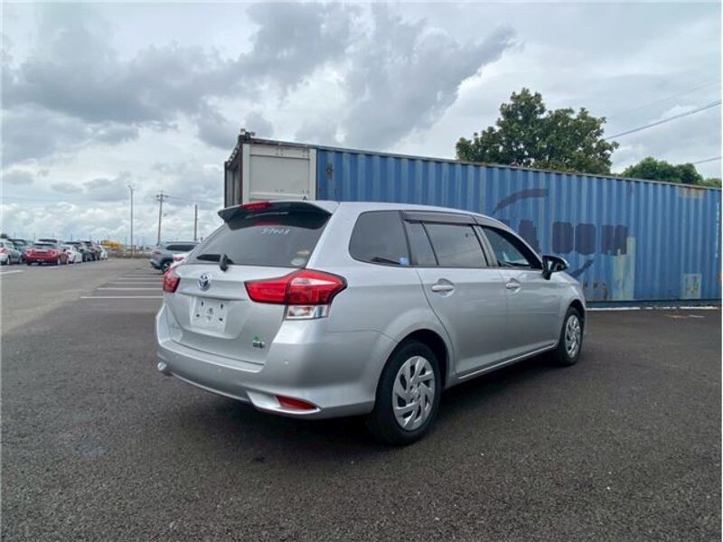 COROLLA FIELDER