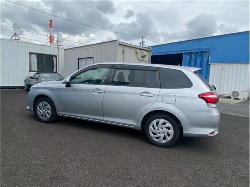COROLLA FIELDER