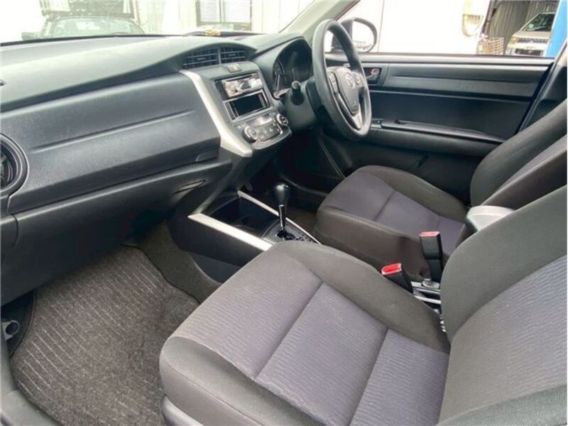 COROLLA FIELDER