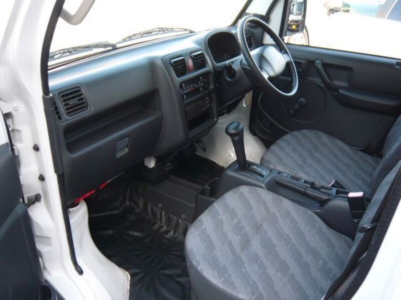 CARRY TRUCK