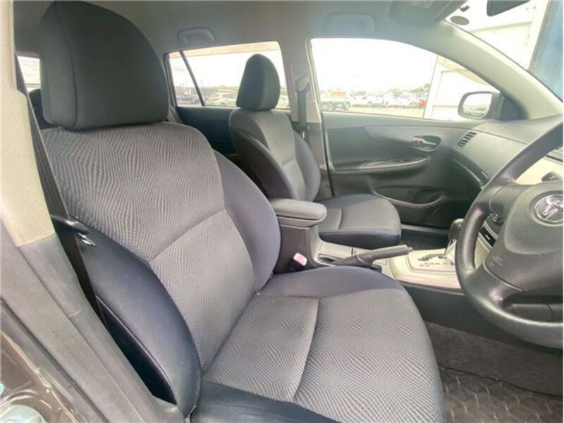 COROLLA FIELDER
