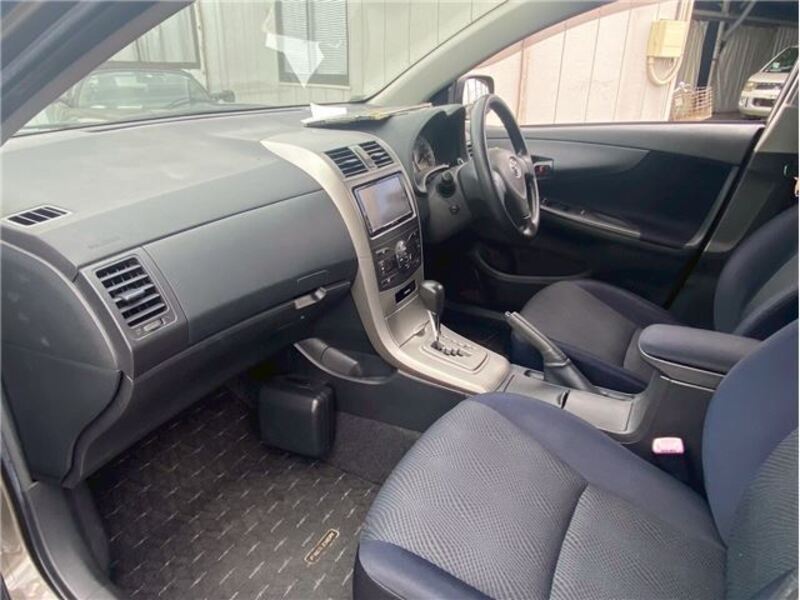 COROLLA FIELDER