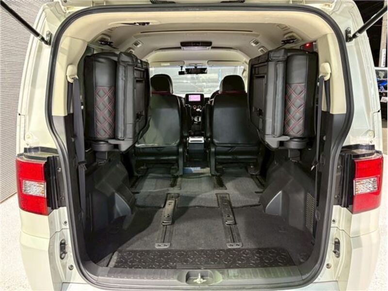 DELICA D5