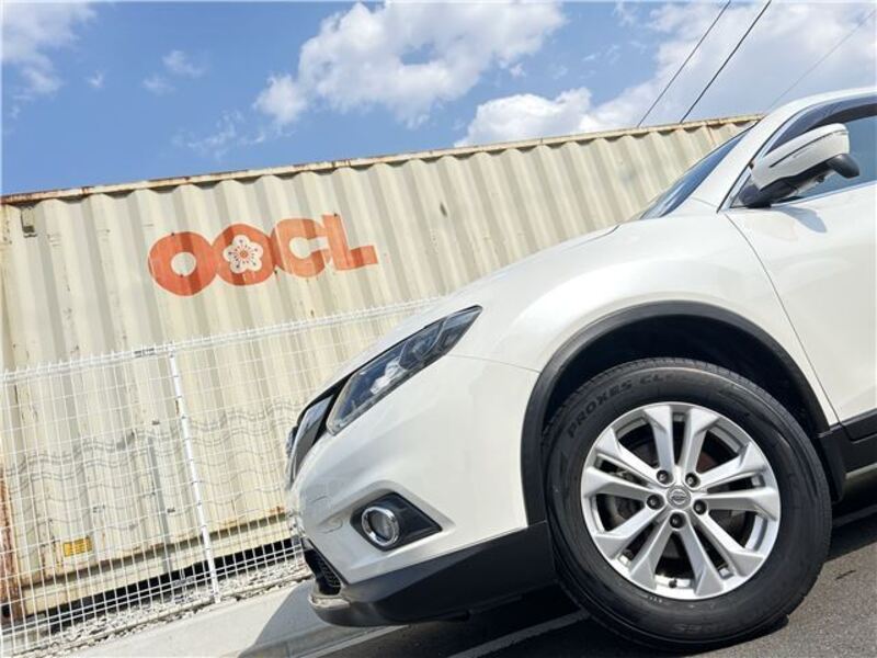 X-TRAIL