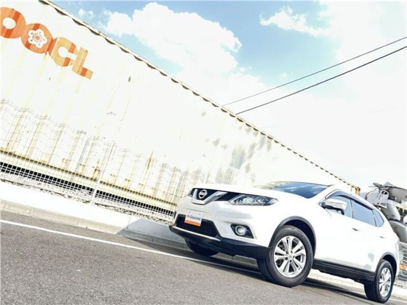 X-TRAIL