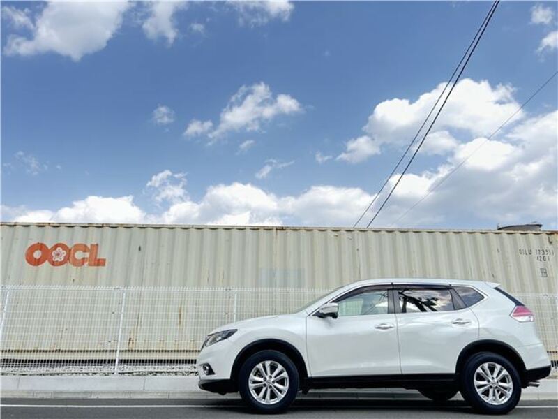 X-TRAIL