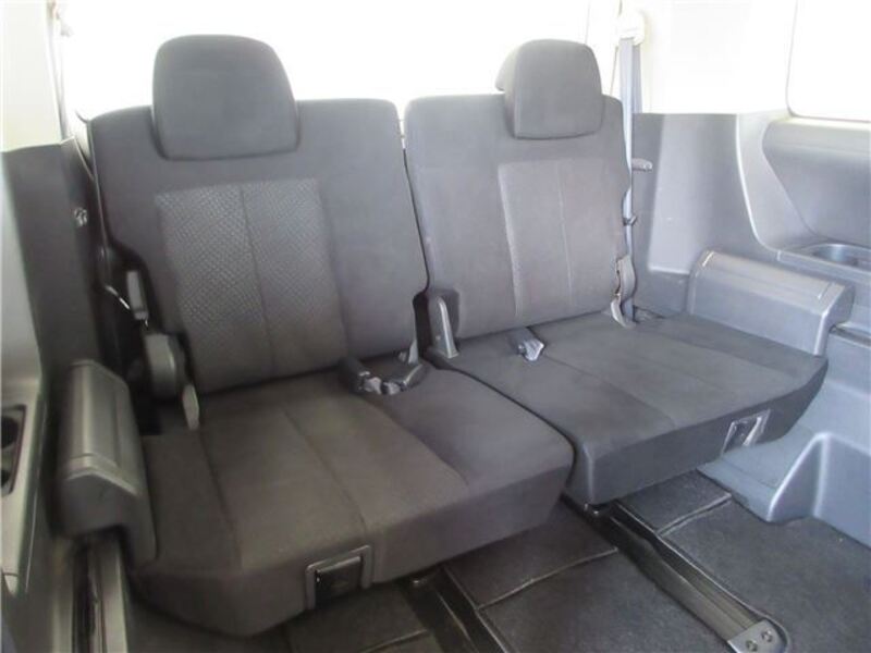 DELICA D5