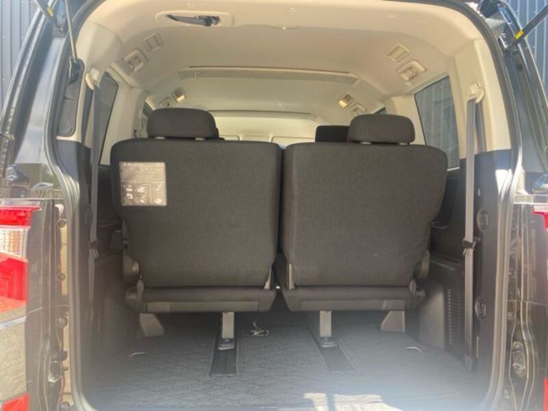 DELICA D5