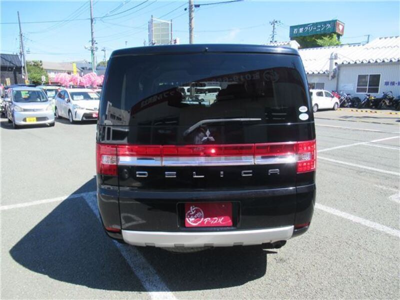 DELICA D5
