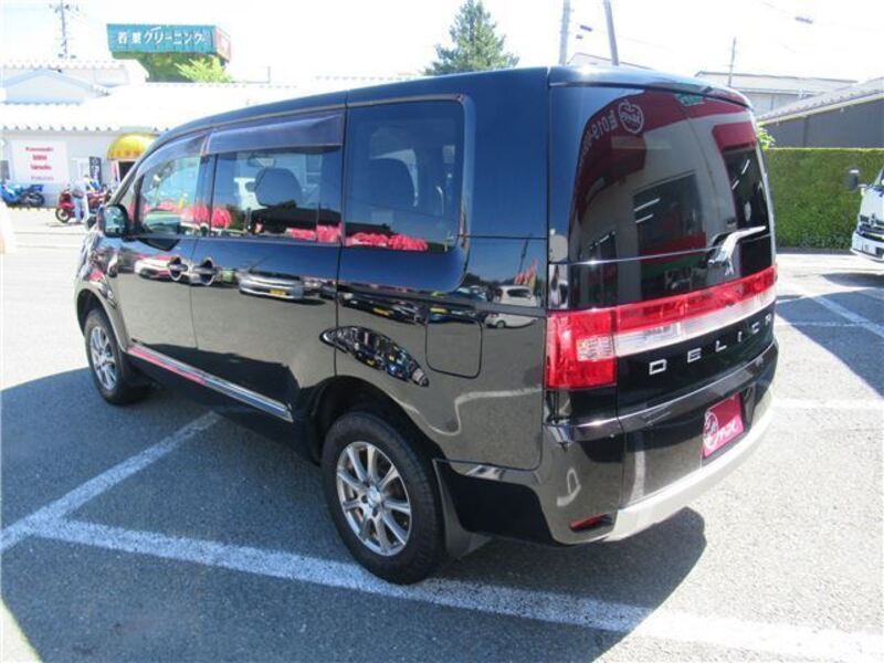 DELICA D5