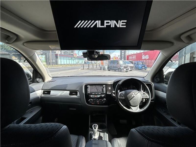 OUTLANDER PHEV