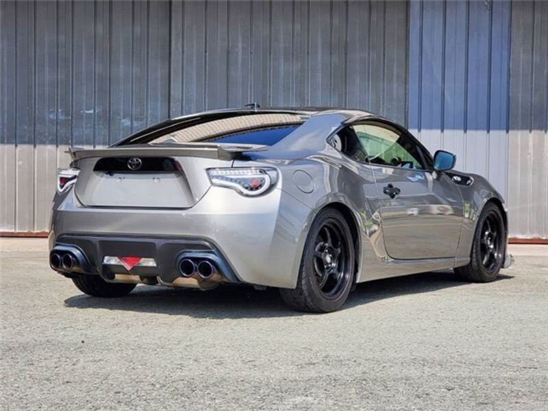 86