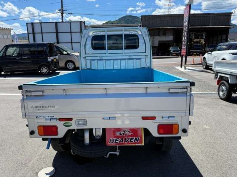 MINICAB TRUCK