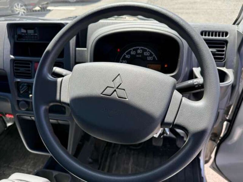 MINICAB TRUCK
