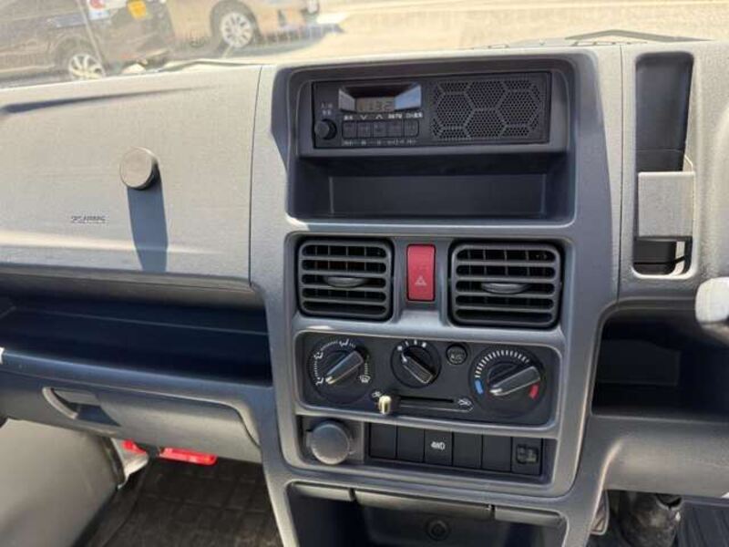 MINICAB TRUCK