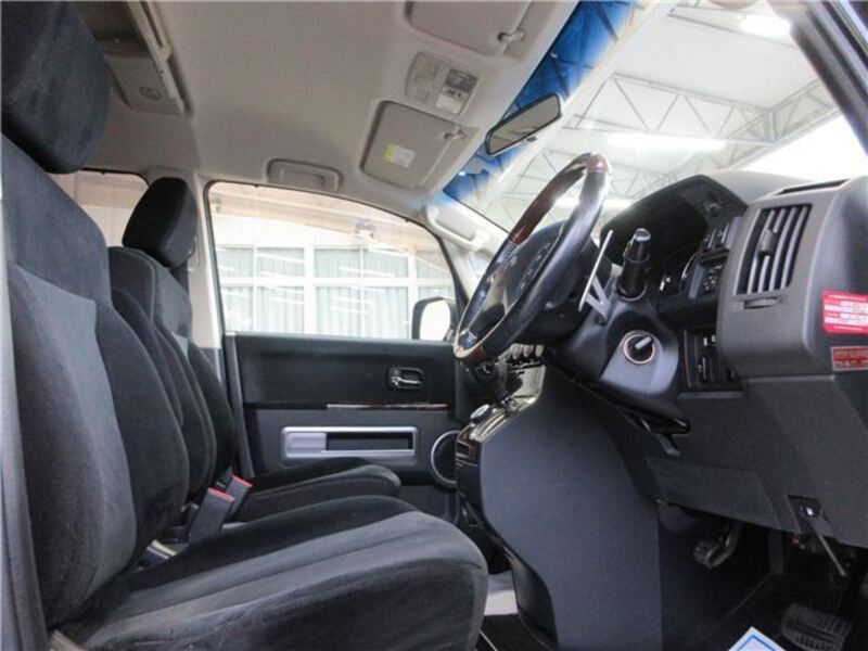 DELICA D5