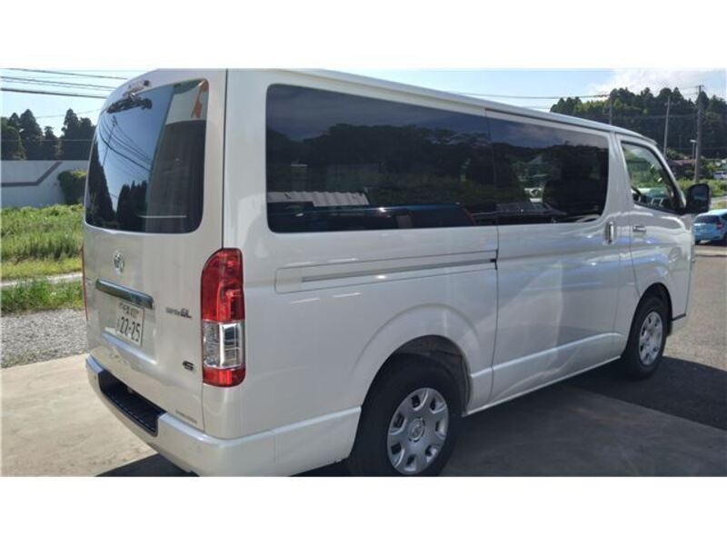 HIACE
