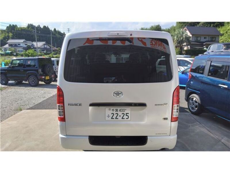 HIACE