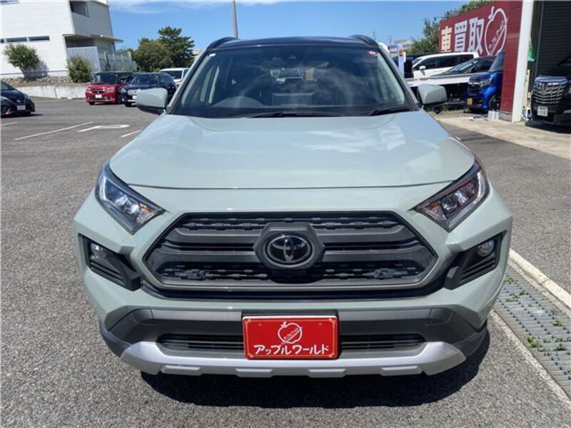 RAV4